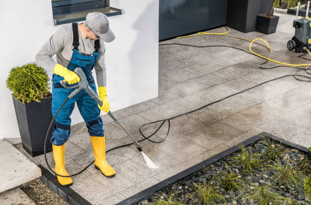 Best Commercial Pressure Washing  in Garfield, NJ